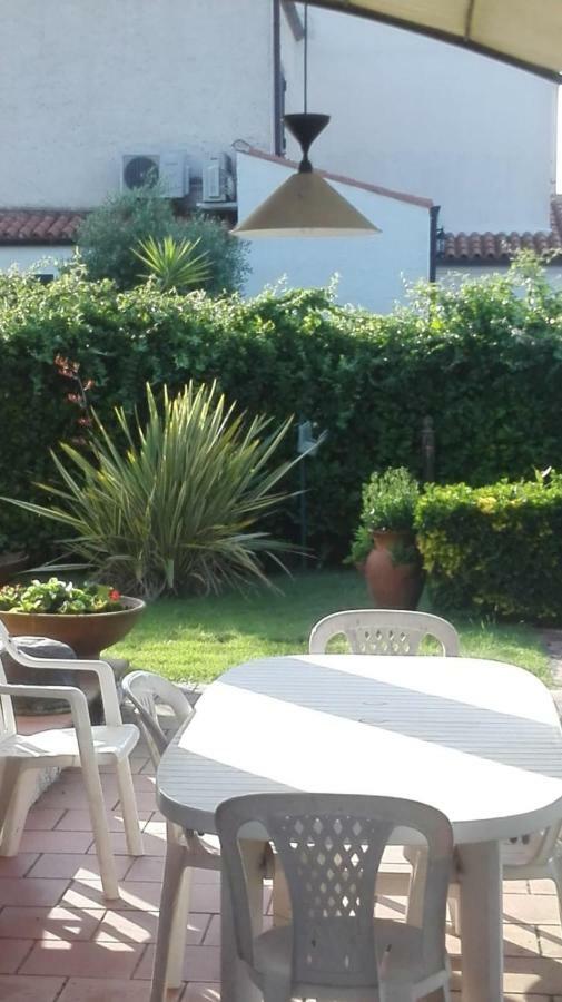La Casa Di Angelo E Gladys Villa Bella Farnia Ngoại thất bức ảnh